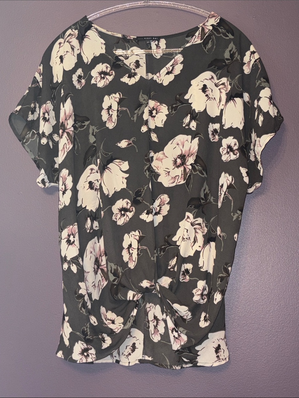 Floral Twist-Front Women’s Top — Olive Green with Cream Floral Print XL